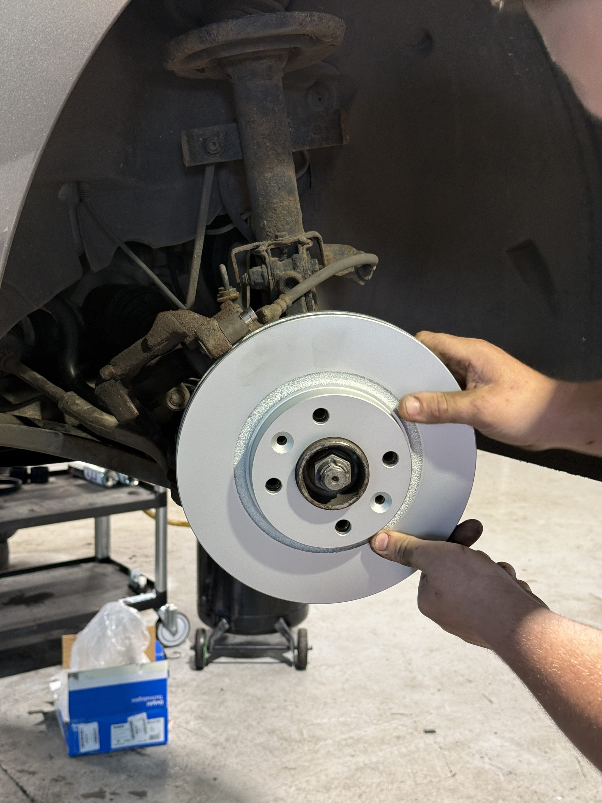 Changement de disques dans notre Atelier APA à Erstein proche de Ostwald